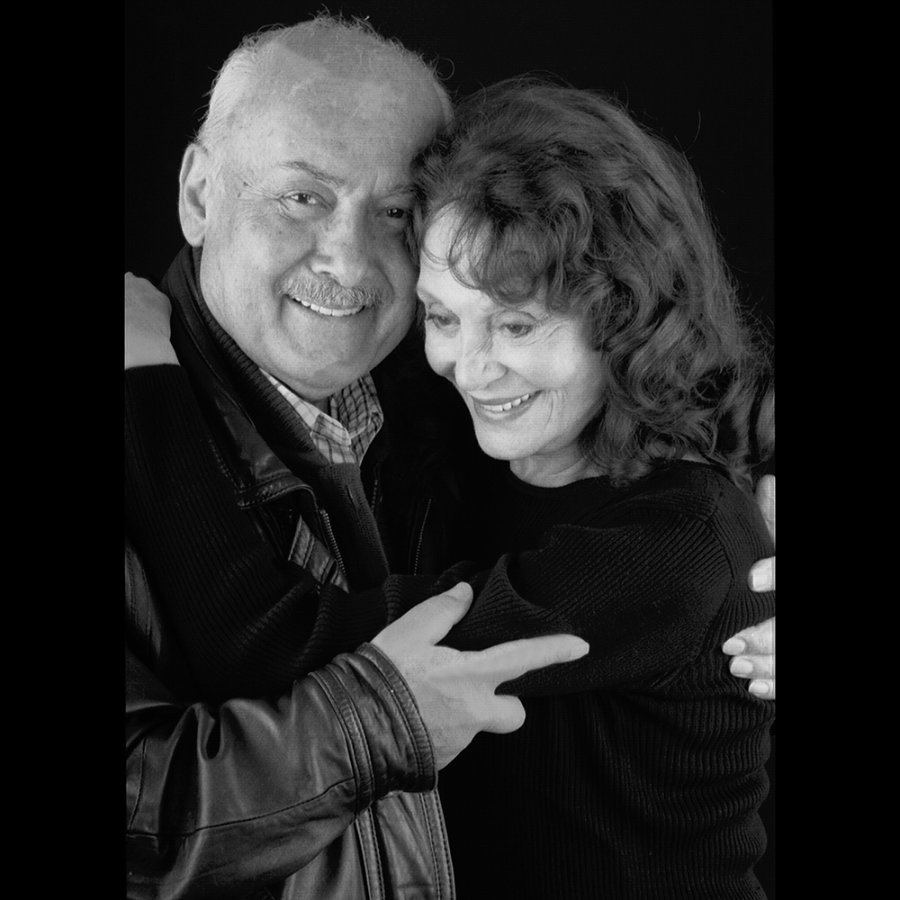 YiLDiZ KENTER / MUSFiK KENTER